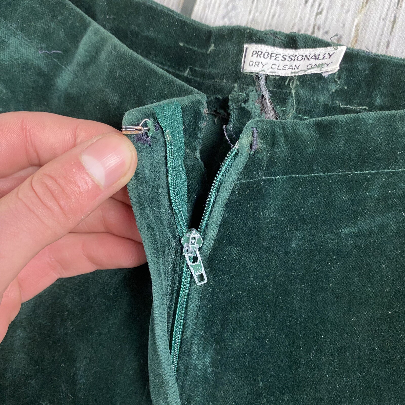 TRUE VTG 60S VELOUR HIGH RISE ZIP BELL BOTTOM PANTS FORREST GREEN HIPPY 29×31