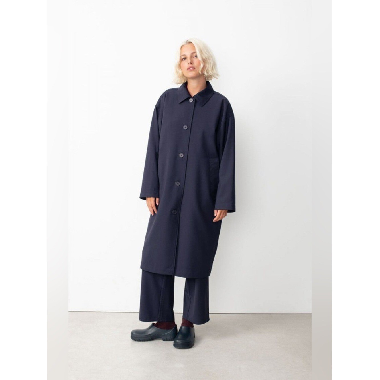 American Vintage Women’s size M/L Trench Doacity Coat Navy Lagenlook NWT