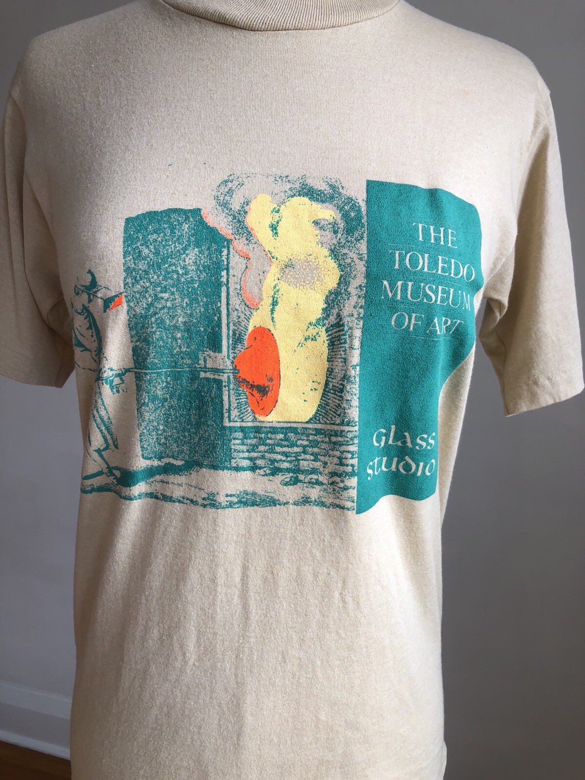 FABULOUS VTG JERZEES Toledo Museum Of Art Glass Studio Glass Blower T-shirt SZ S