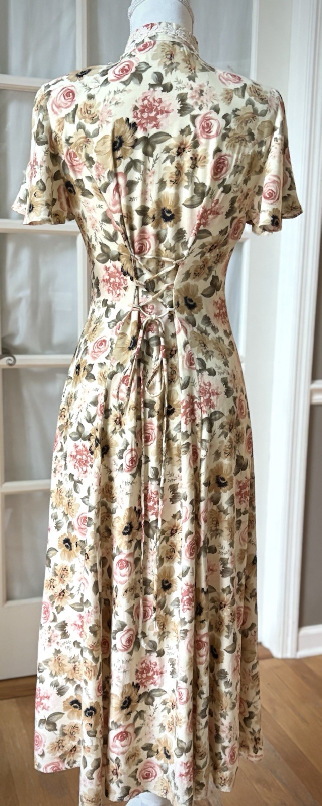 Vintage Joni Blair Floral Rayon Midi Dress Cottagecore Lace Keyhole Size 3