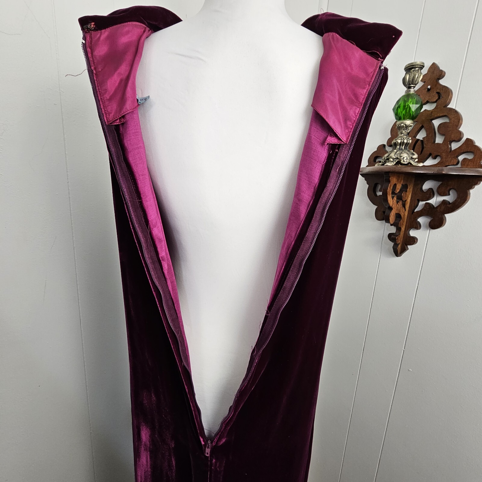 VTG 60s Velvet Goddess Bombshell Party Column Maxi Hostess Dress Purple Beaded