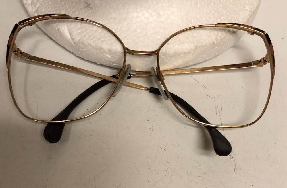Silhouette Eyeglasses Frame Only Vintage Austria Gold tone MOD 6012. 135