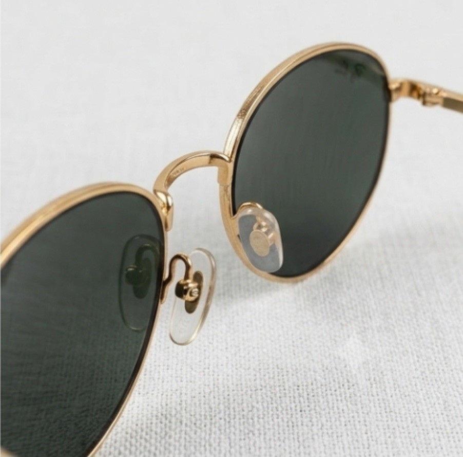 Vintage Baush And Lomb Raybans