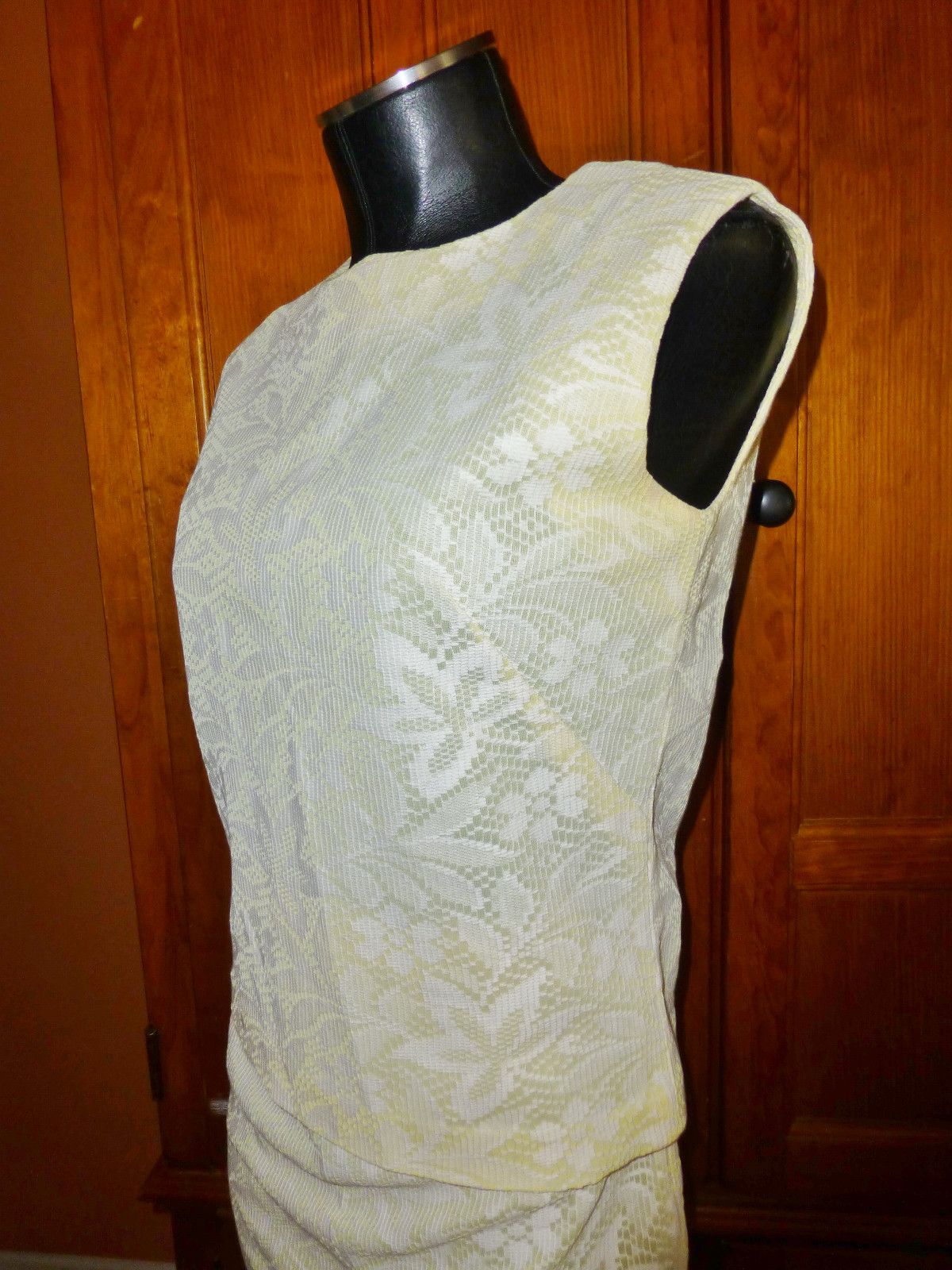 Vtg 60s 70s MOD pastel Lace Cocktail 2pc SET DRESS Pencil SKIRT BLOUSE TOP S