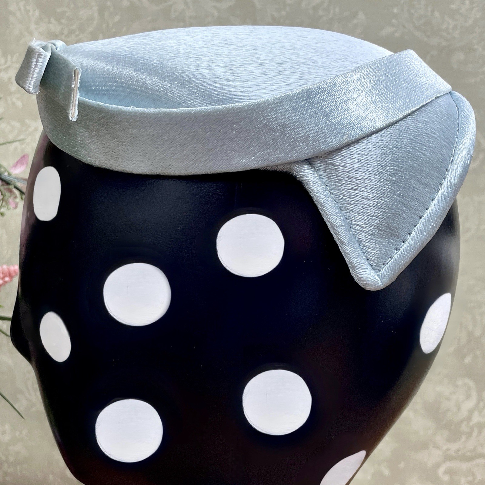 Vintage 1950s Betmar Blue Satin Half Hat Church Cocktail Wedding Calot Cap OS
