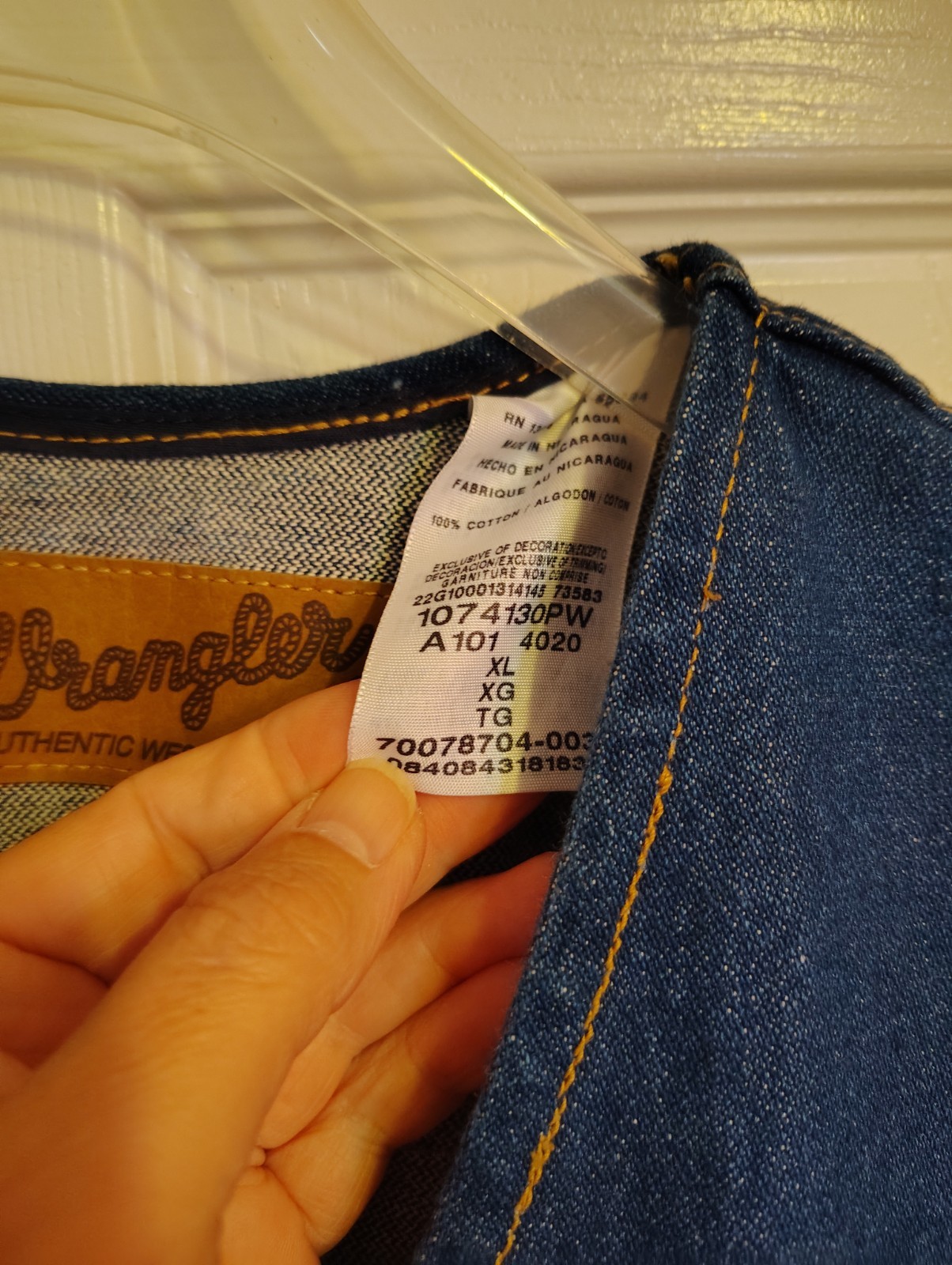 Vintage Wrangler Men’s Denim Western Vest Blue Cotton Button Front Size XL