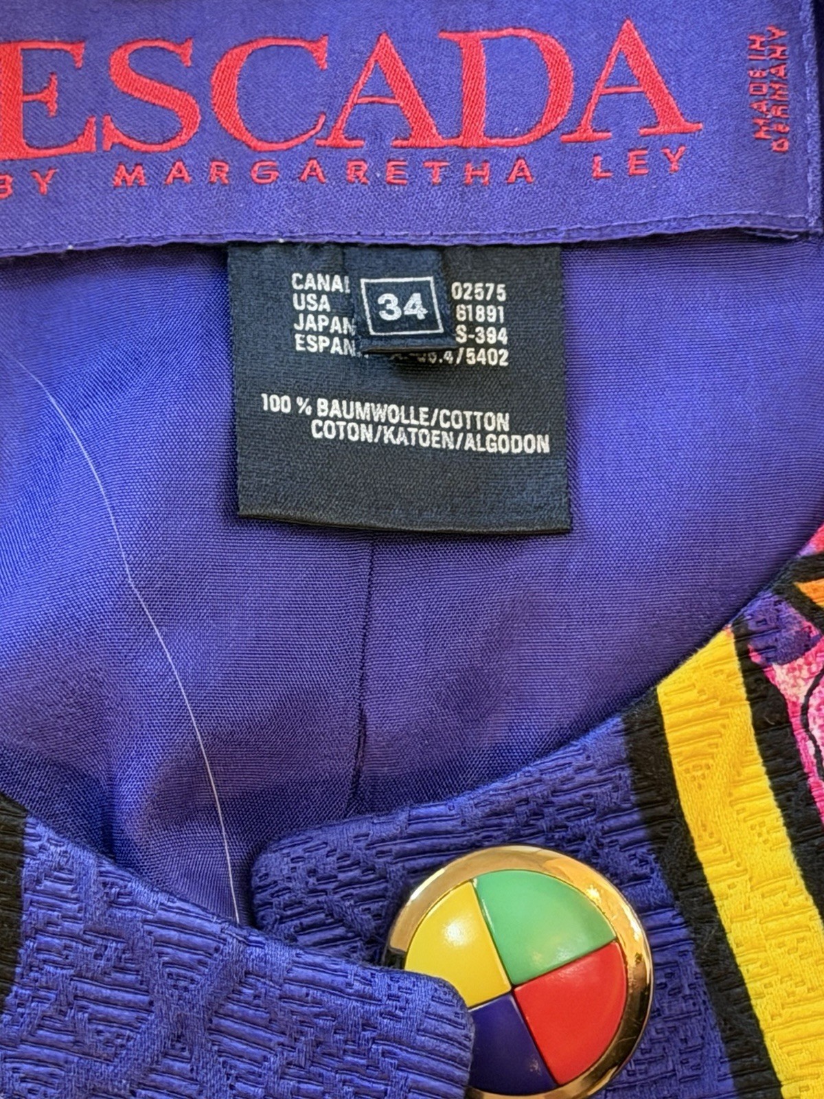 Escada Vintage Timeless 90’s By Margaretha Ley “Piece Of Art”In A Blazer 2 – 4