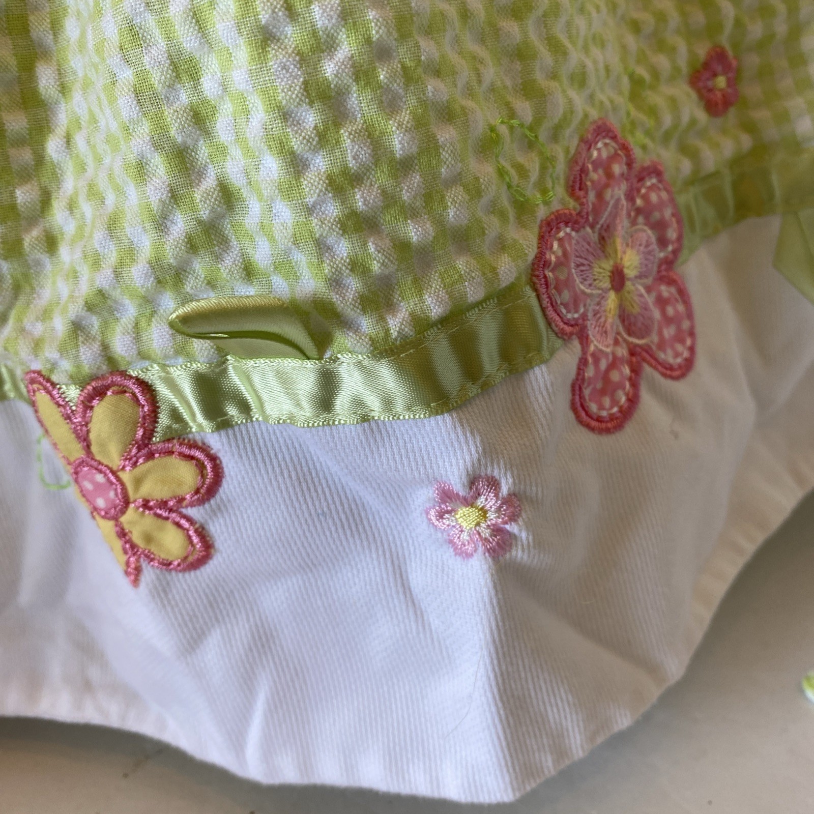 YoungLand Kids Dress size 5, 22 inches long