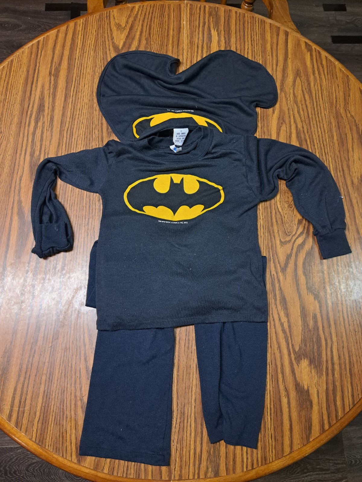 Vintage & AWESOME Youth Batman Costume Cape Pants Size 10 Halloween Or Everyday!