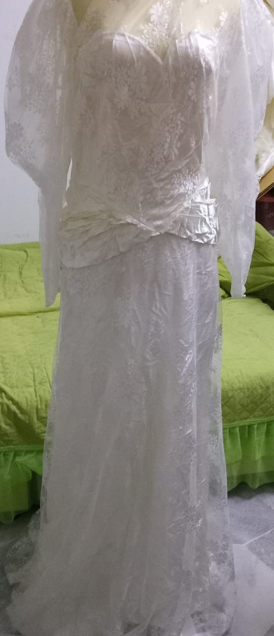 Vintage 80s 90s Pronuptia Paris White Long Sleeve Wedding Gown Dress | S