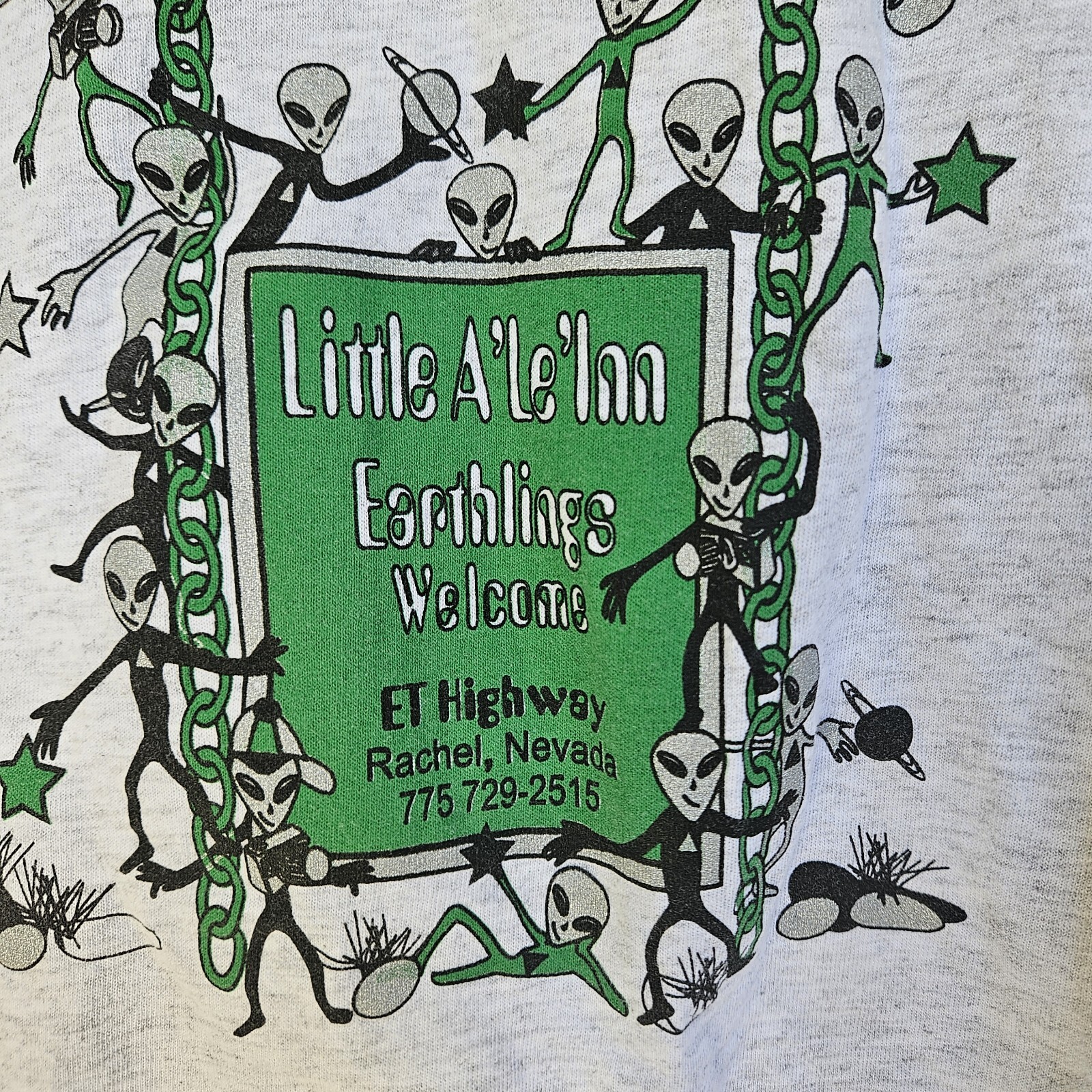 Xl Vtg Extraterrestrial Highway 375 Area 51 Little A’le’Inn UFO T-Shirt Men’s Xl