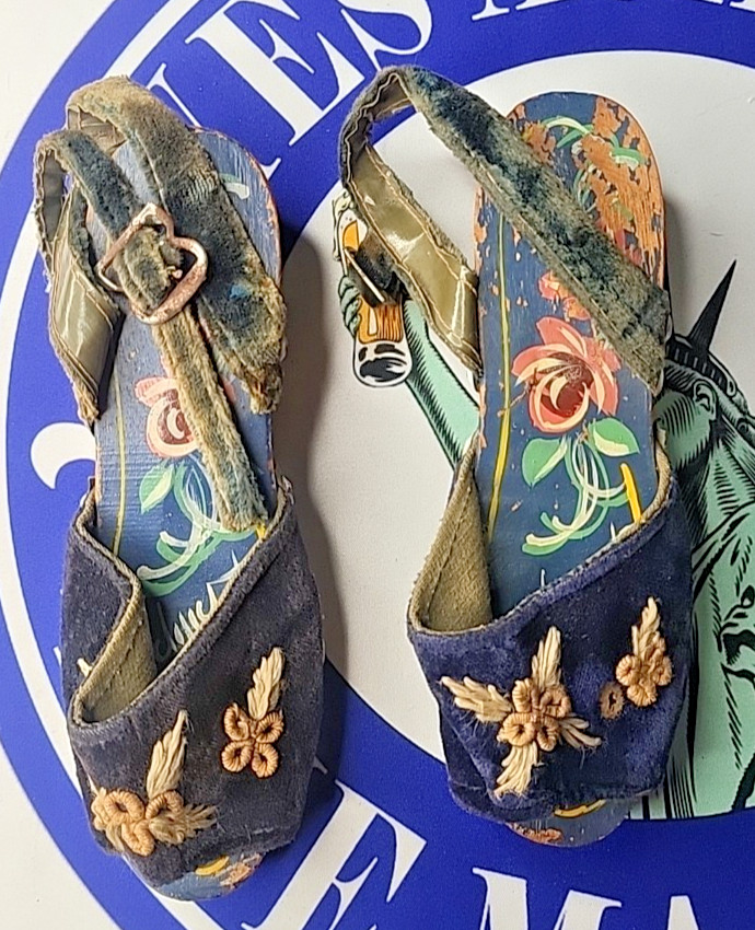 Vintage 1940s Hand-Carved Wooden Sandals Philippines WWII Era