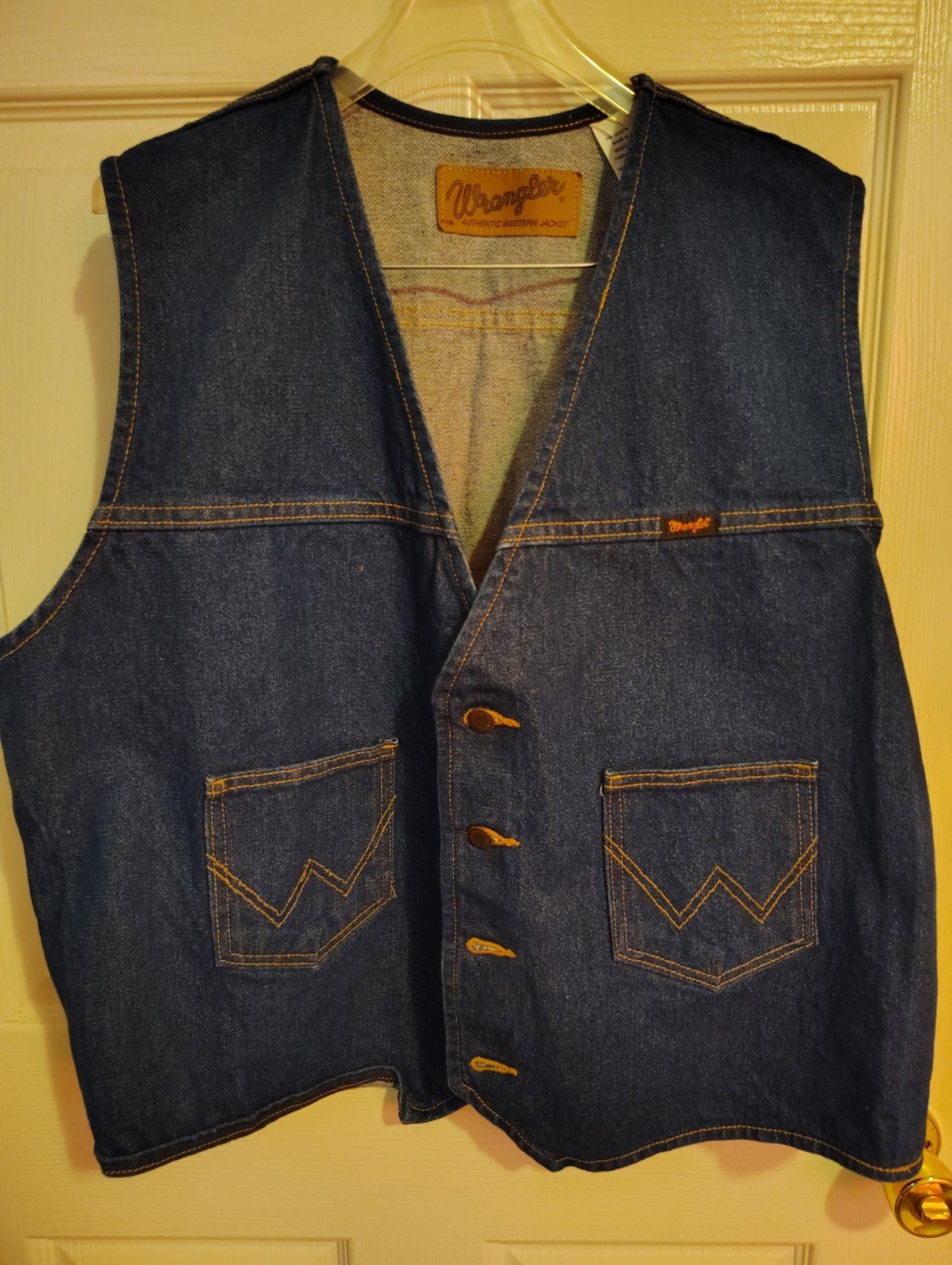 Vintage Wrangler Men’s Denim Western Vest Blue Cotton Button Front Size XL