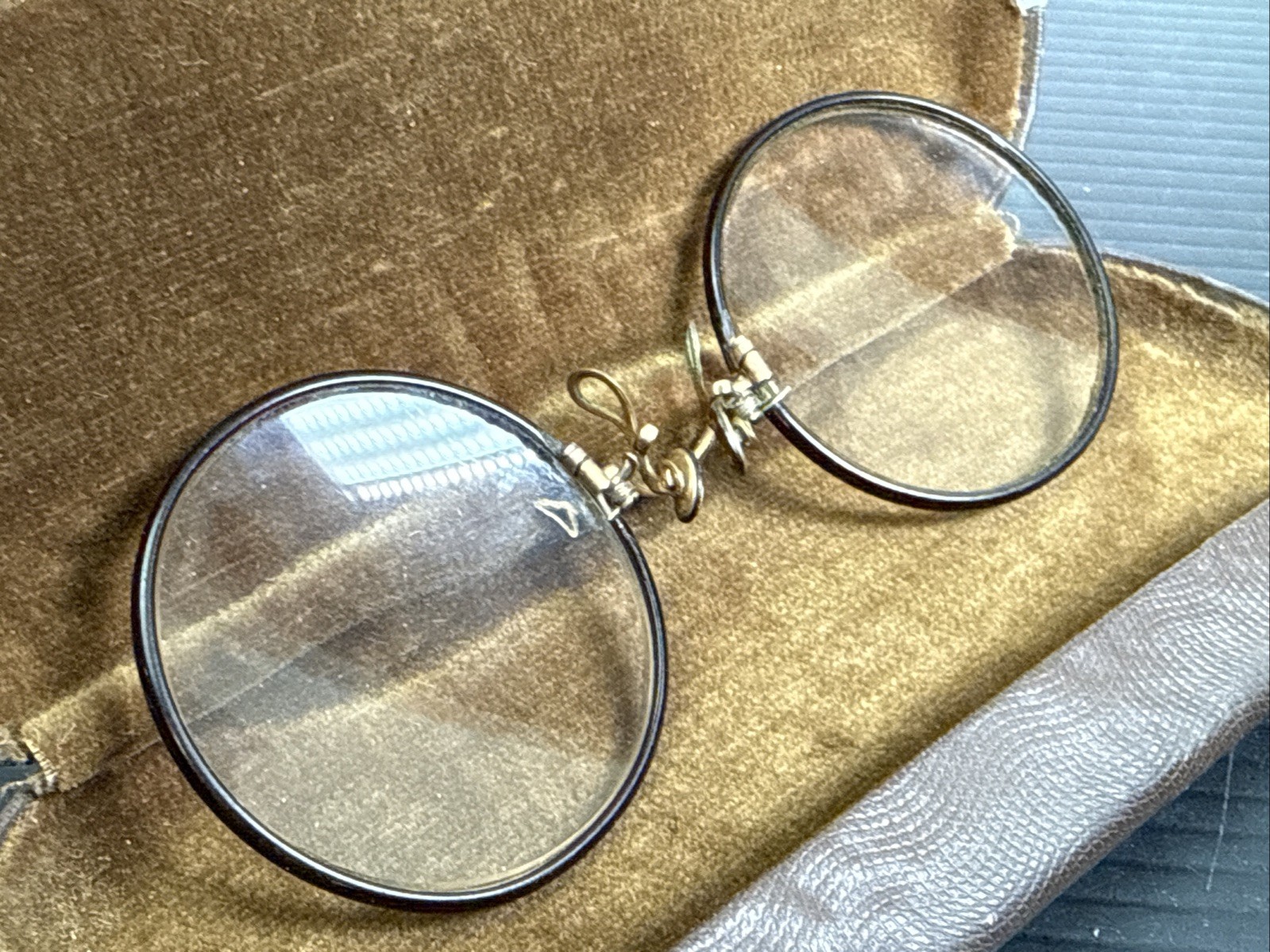 Antique Pince Nez Hard Bridge Spring Loaded Pinch Glasses Antique