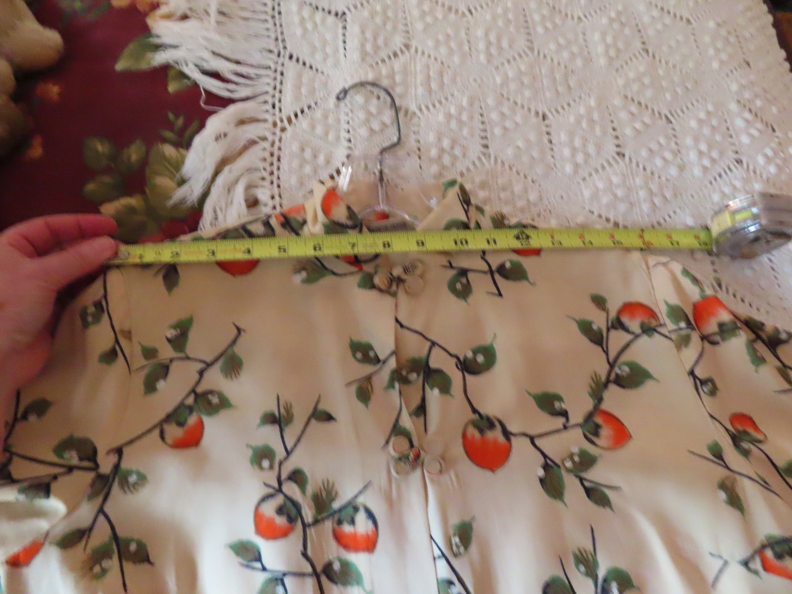 Vintage Japanese silk robe dressing gown with frog closure buttons