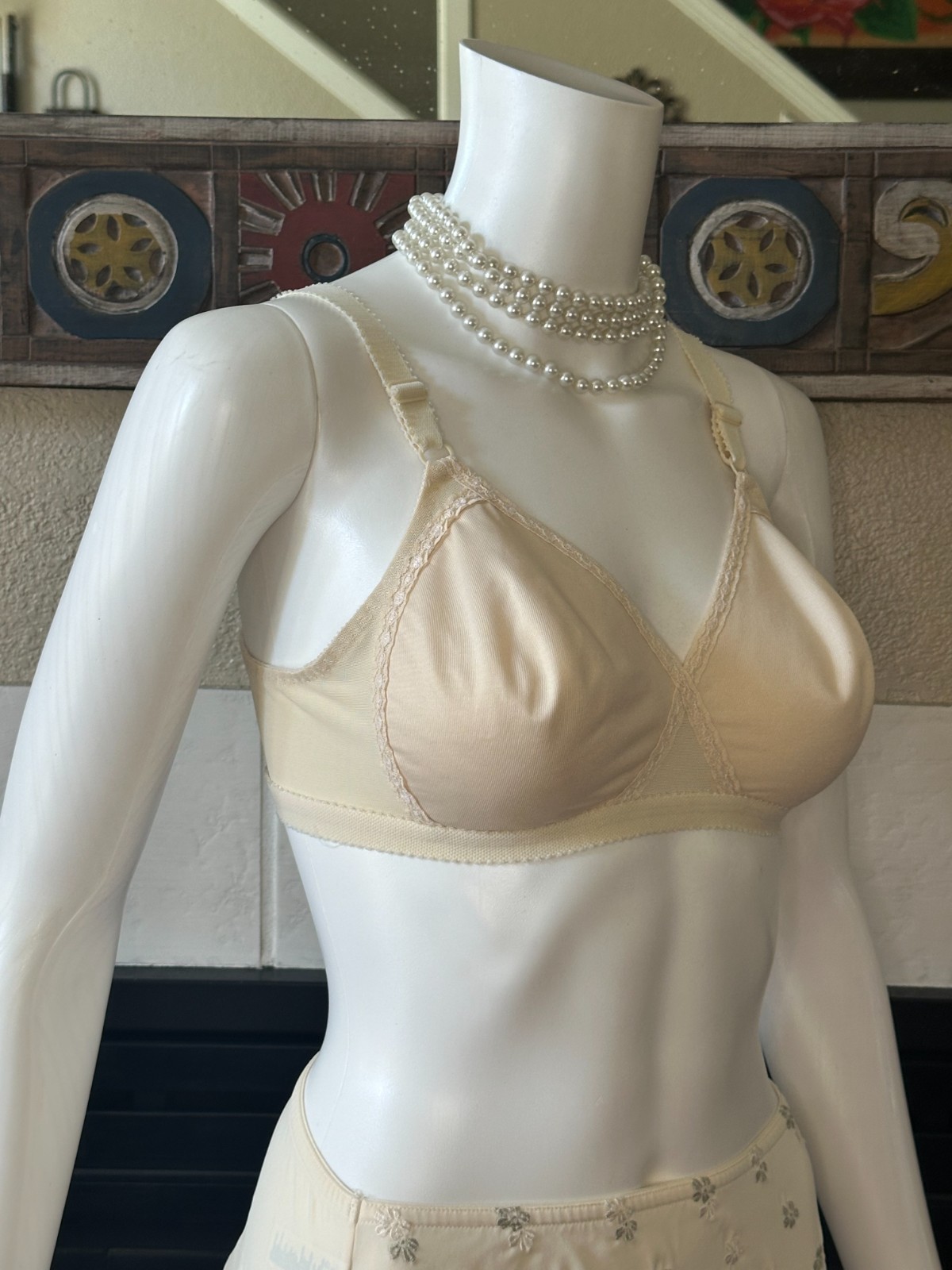 Collectible L Warner’s Flower Charms bottoms matching braziers lingerie set