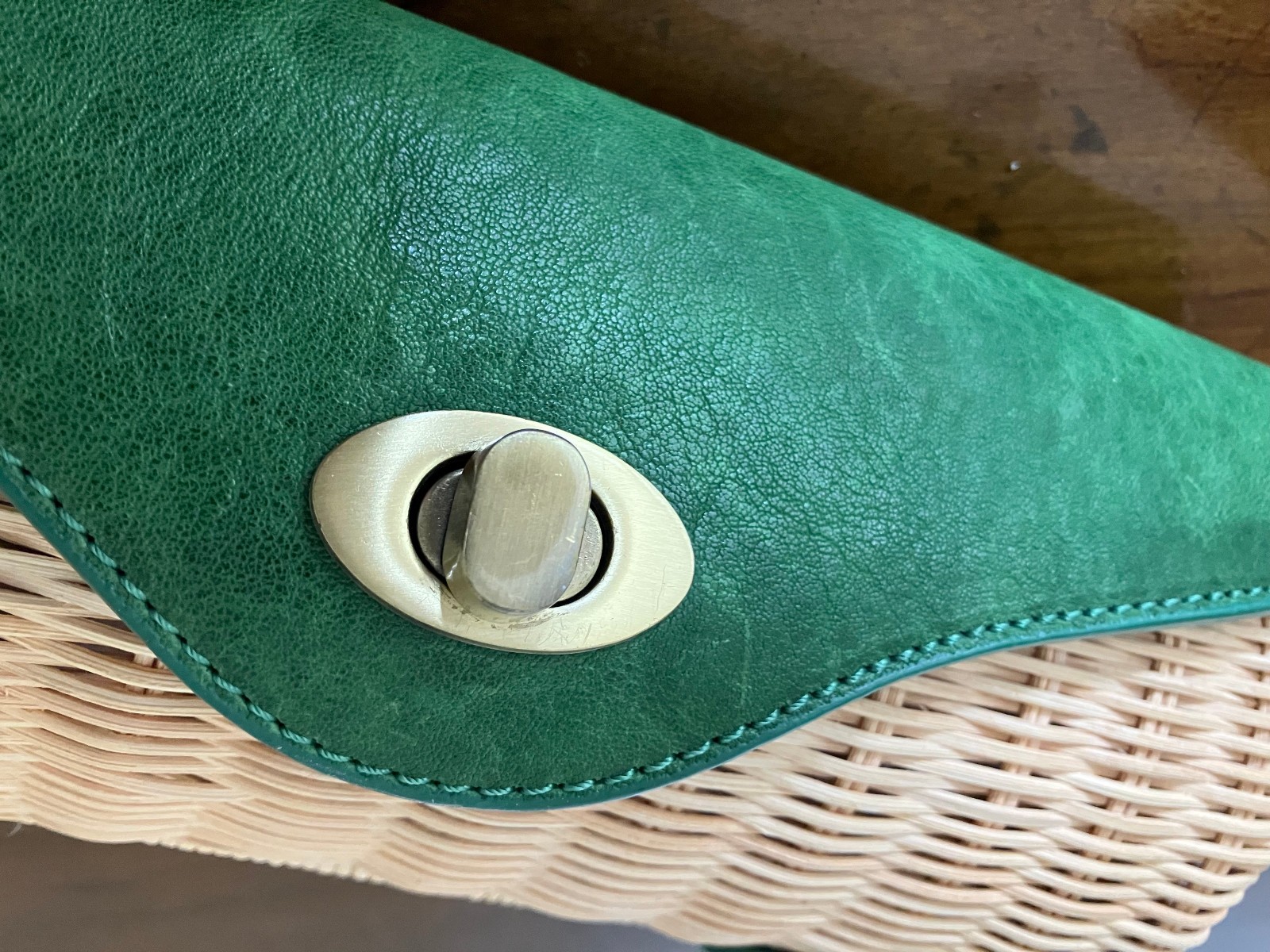 RARE Clutch Hand Bag Vintage Purse Gorgeous Green Leather Trim NOS Made in China
