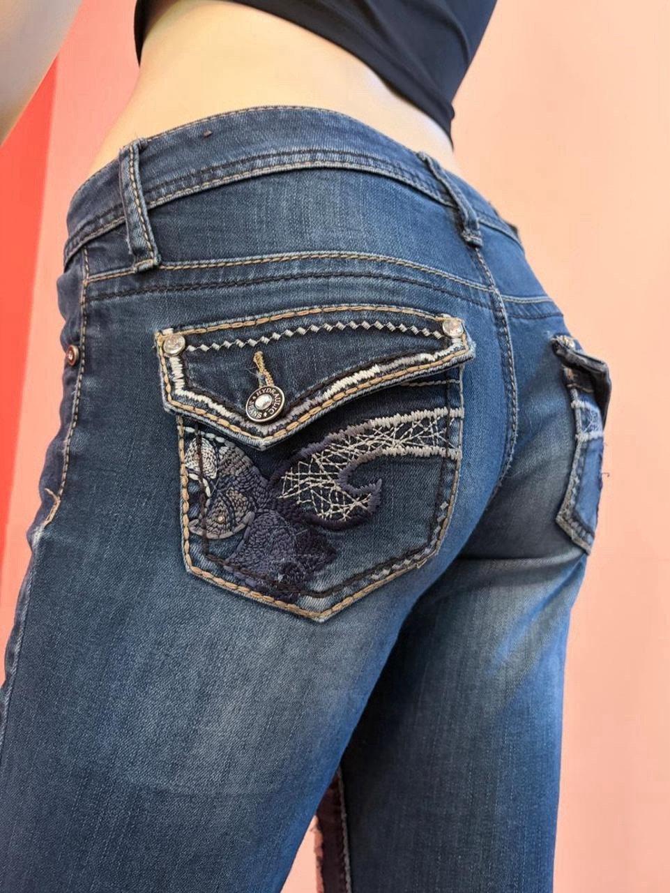 VTG Y2K Hydraulic Ultra Low Rise Embroidered Crystal Distressed Bootcut Jeans XS