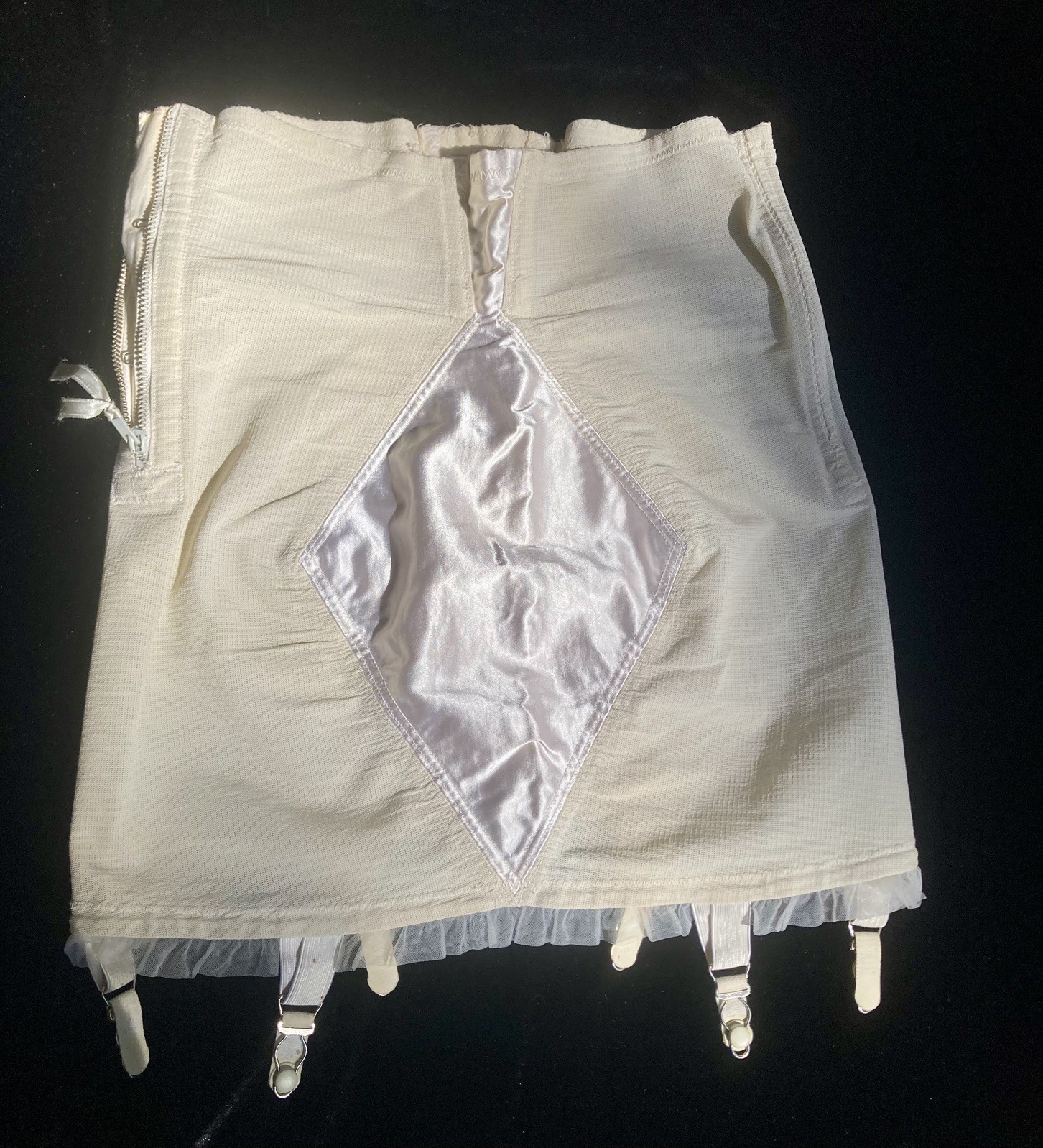 Vintage Girdle Lily of France bombshell pin up open bottom satin panels gorgeous
