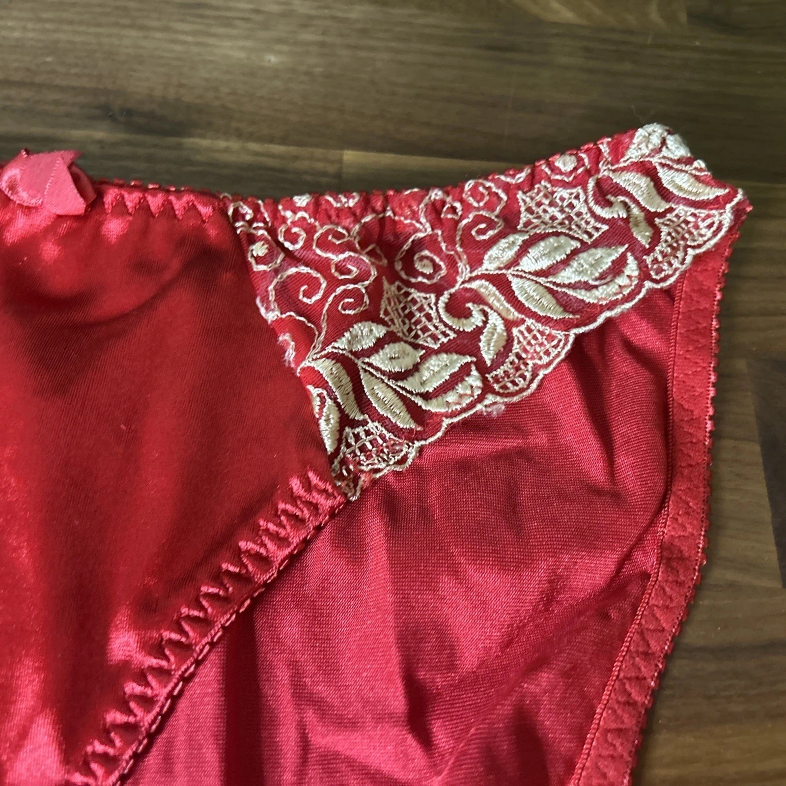 Vtg RENE ROFE Second Skin Satin Stretch GLOSSY WET LOOK Panty & Lace Sz 6 RED