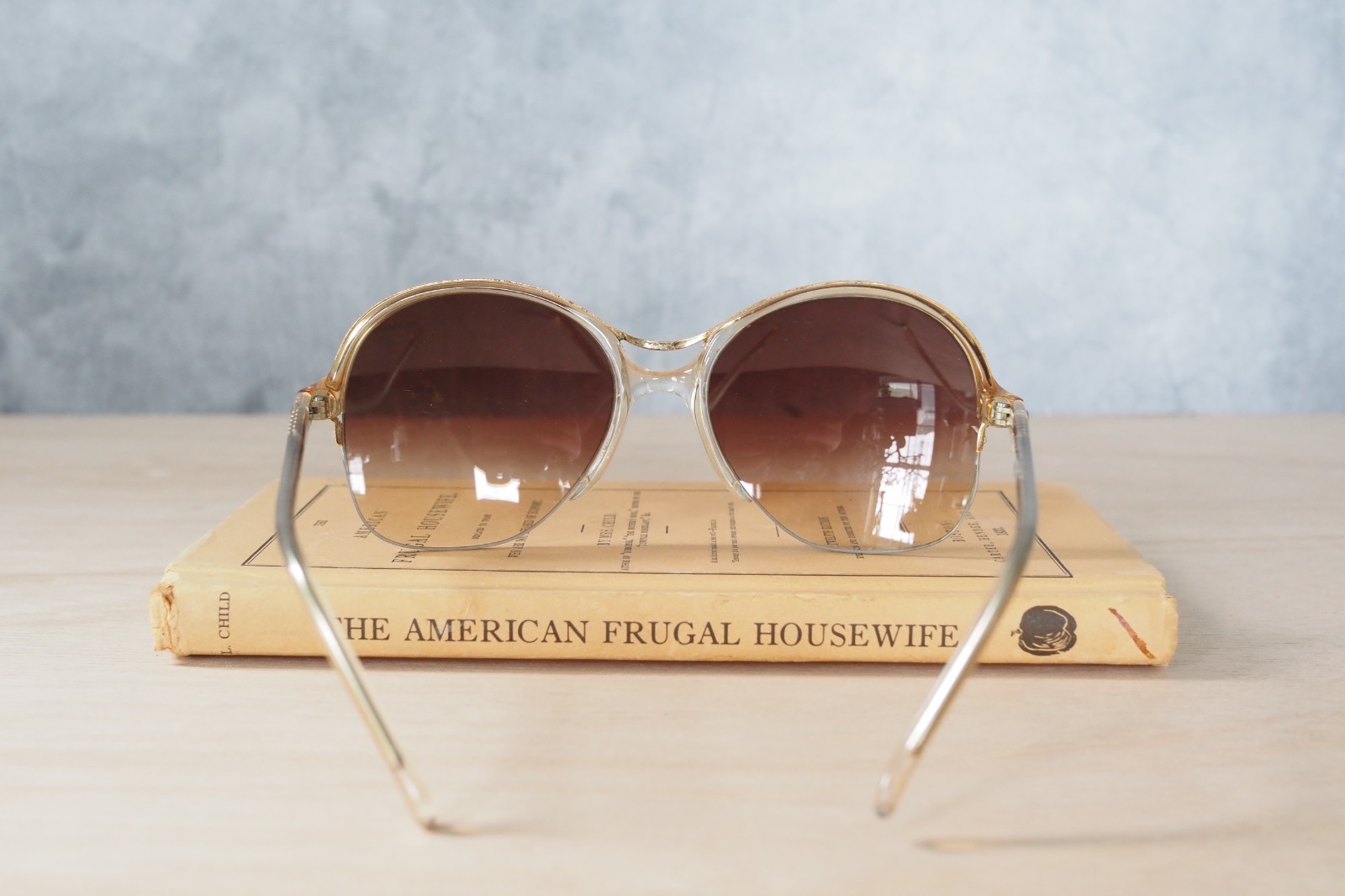 Vintage Bill Blass 1970s Sunglasses Disco retro Grandma Chic multi-color France