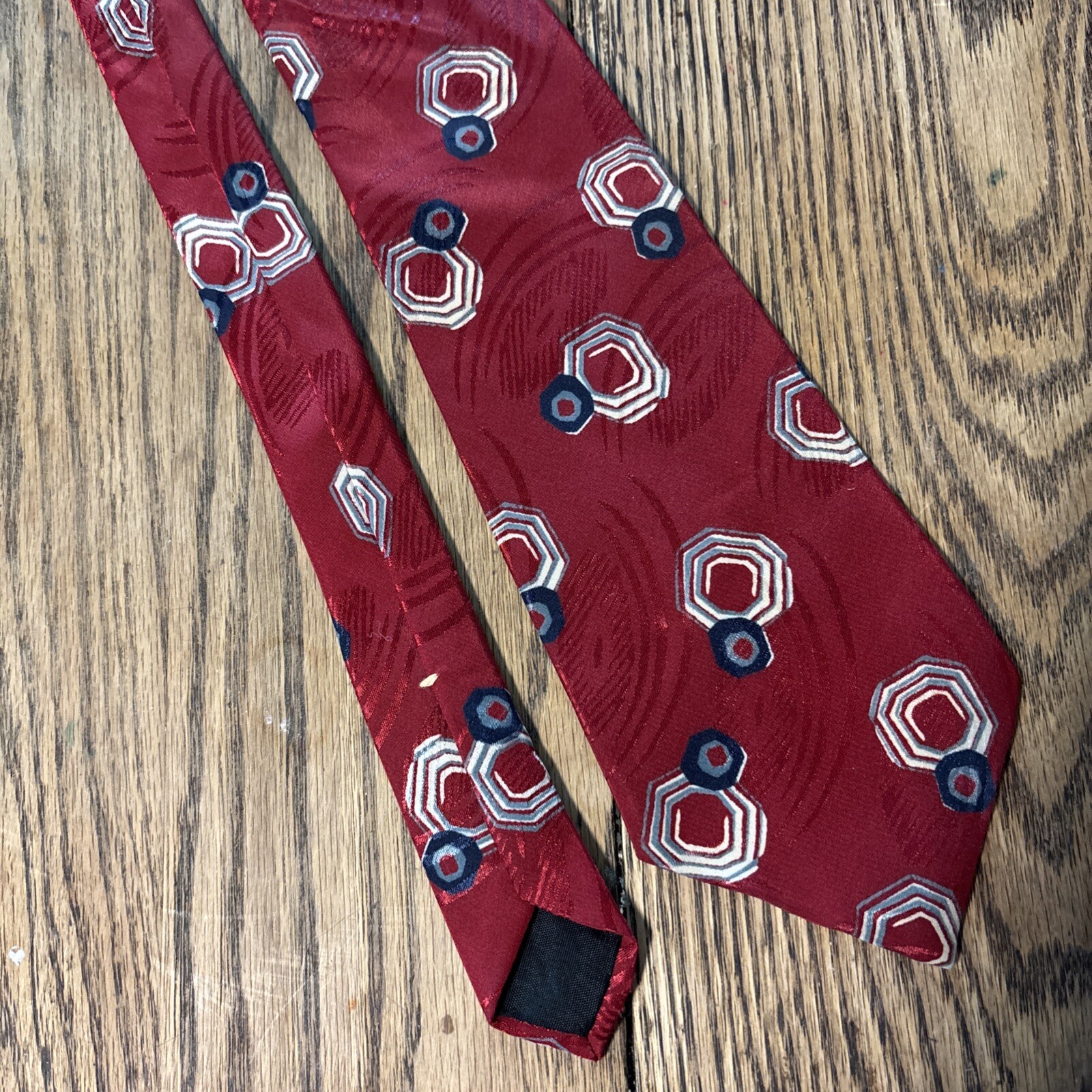 Vtg Mid Century Tie Wembley Starshine 54” Wine-Red Acetate Rayon
