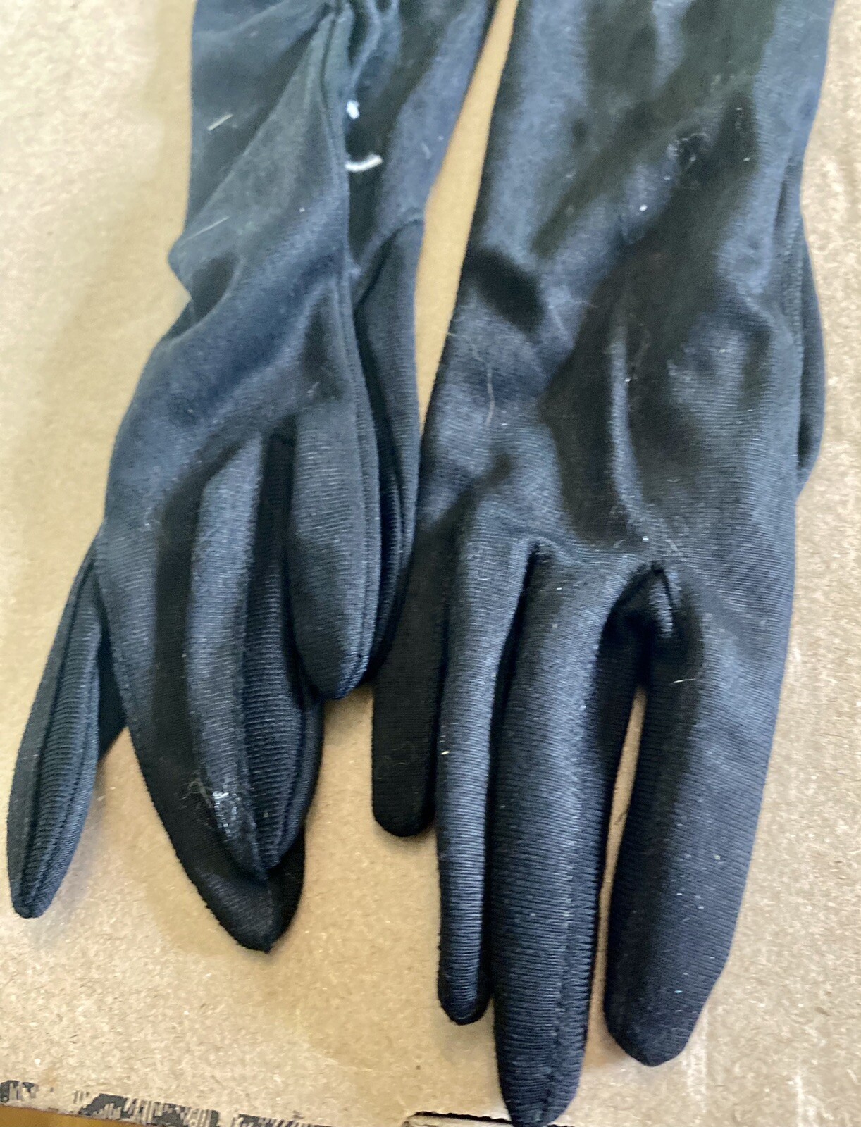 VTG Wear -Right Black Opera long Gloves Size M 13 in long West Germany