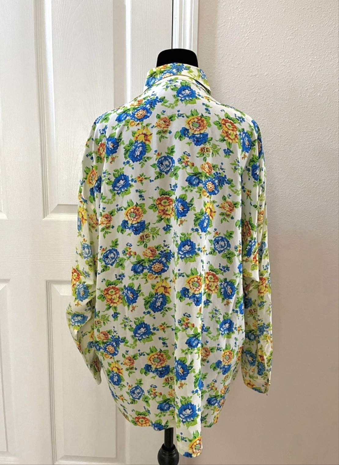 Vintage GIANNI VERSACE Floral Oversized Silk Blouse, Made In Italy, Signed