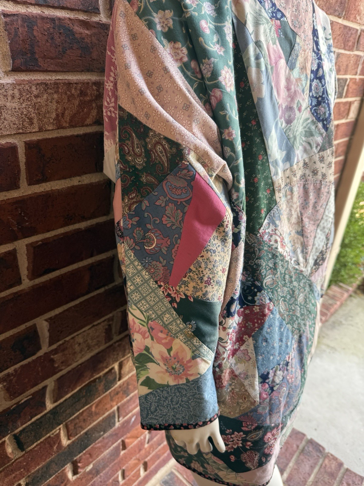 Vintage Handmade Quilt Coat Jacket Patchwork Grannycore Cottagecore Lightweight