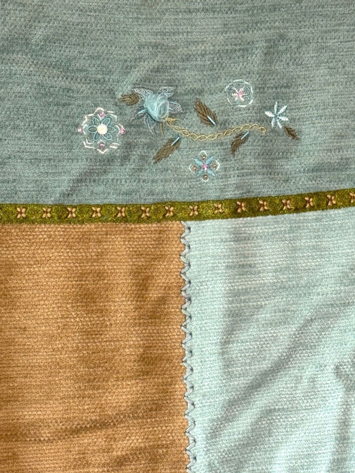 Vintage Napa Valley Petites Patchwork Jacket Size Large Blue Tan Floral Embroide