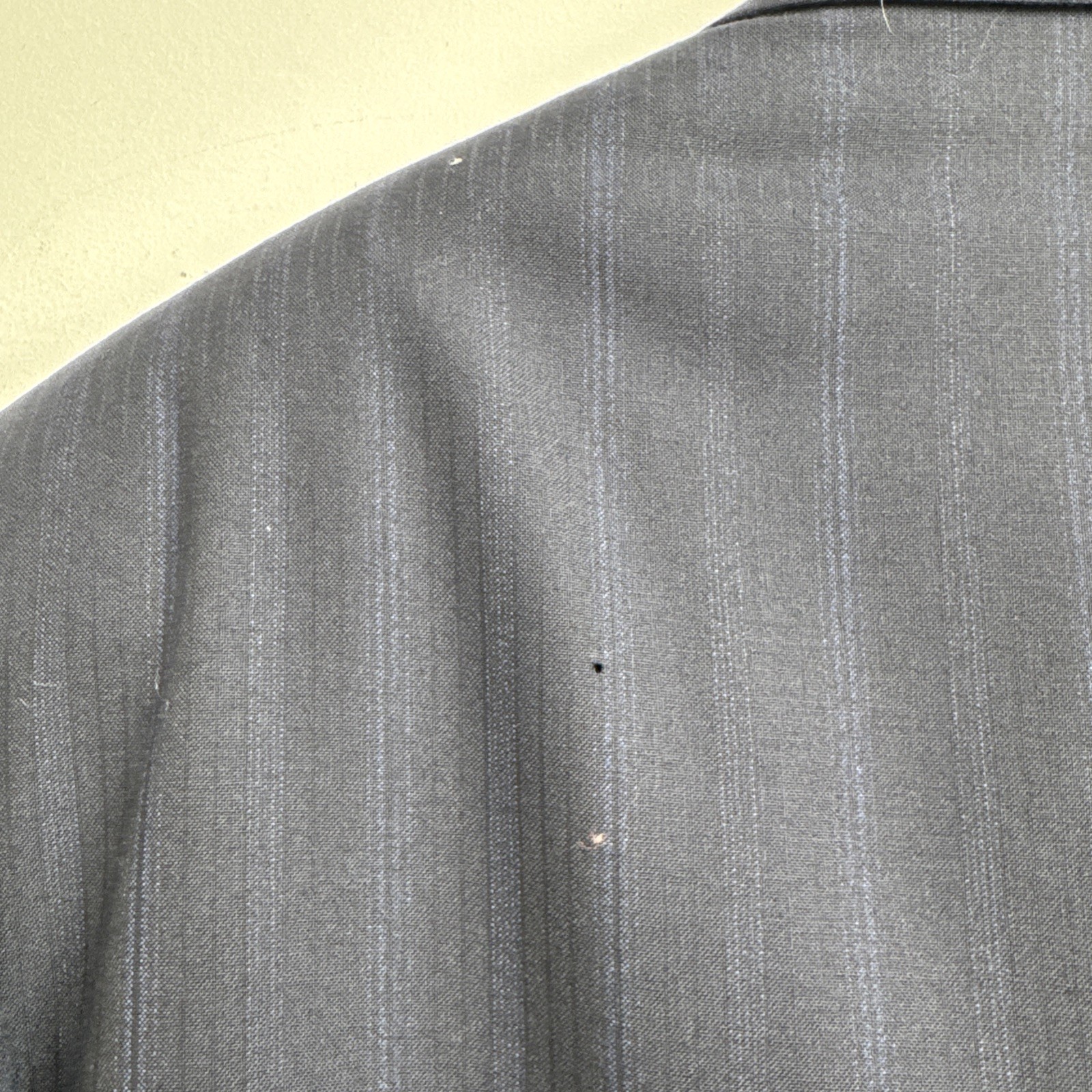 VTG Yves Saint Laurent YSL 2-Piece Suit 40R Navy Pinstripe Wool 80s Lapel Mens