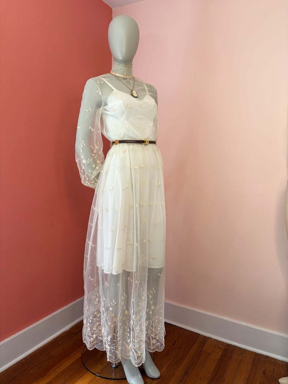 VTG Victorian 70s Ivory Sheer Lace Prairie dress boho maxi wedding full slip S