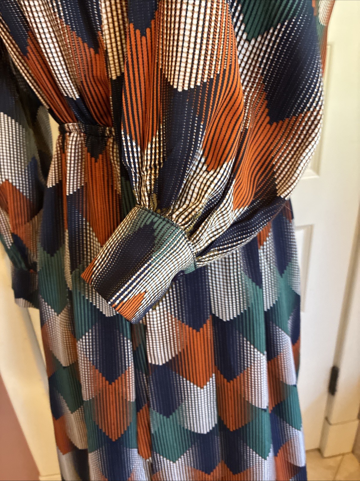Vintage Women’s Dress Long Sleeves Tie Neck Navy Orange Green White Fall XS