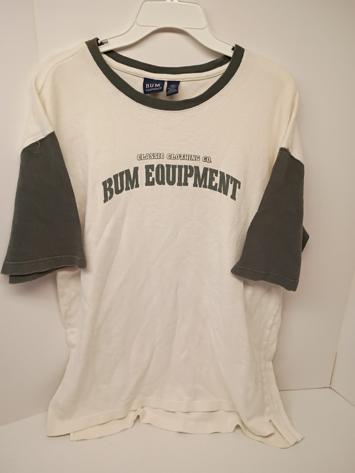 B.U.M. Equipment VTG Men’s Ringer Graphic Logo T-Shirt White/Gray L Cotton