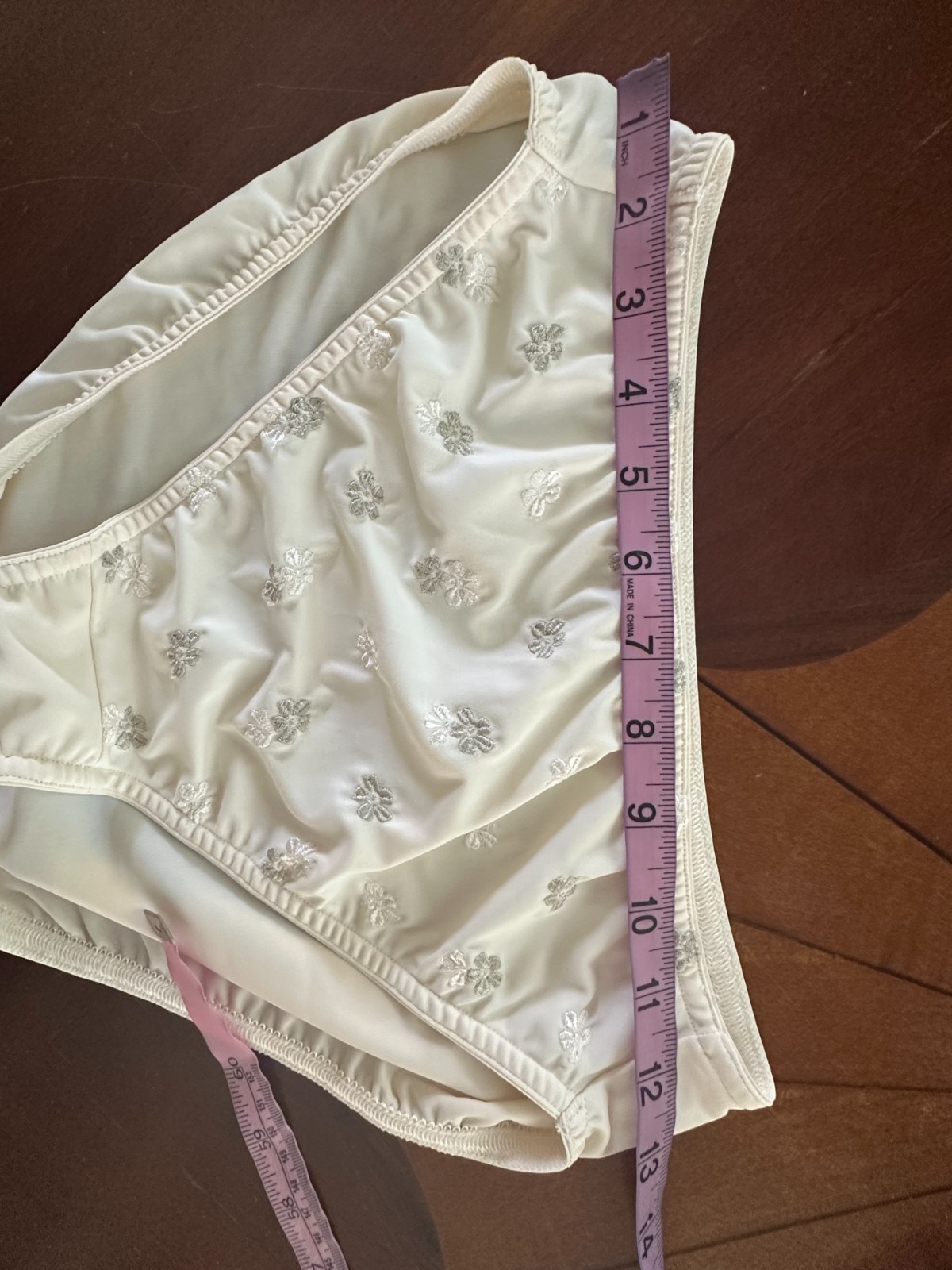 Collectible L Warner’s Flower Charms bottoms matching braziers lingerie set