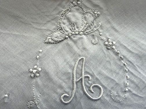 VINTAGE HANKY WHITE MONOGRAM INITIAL A MADEIRA APPLIQUE CANDLEWICK EMBROIDERY
