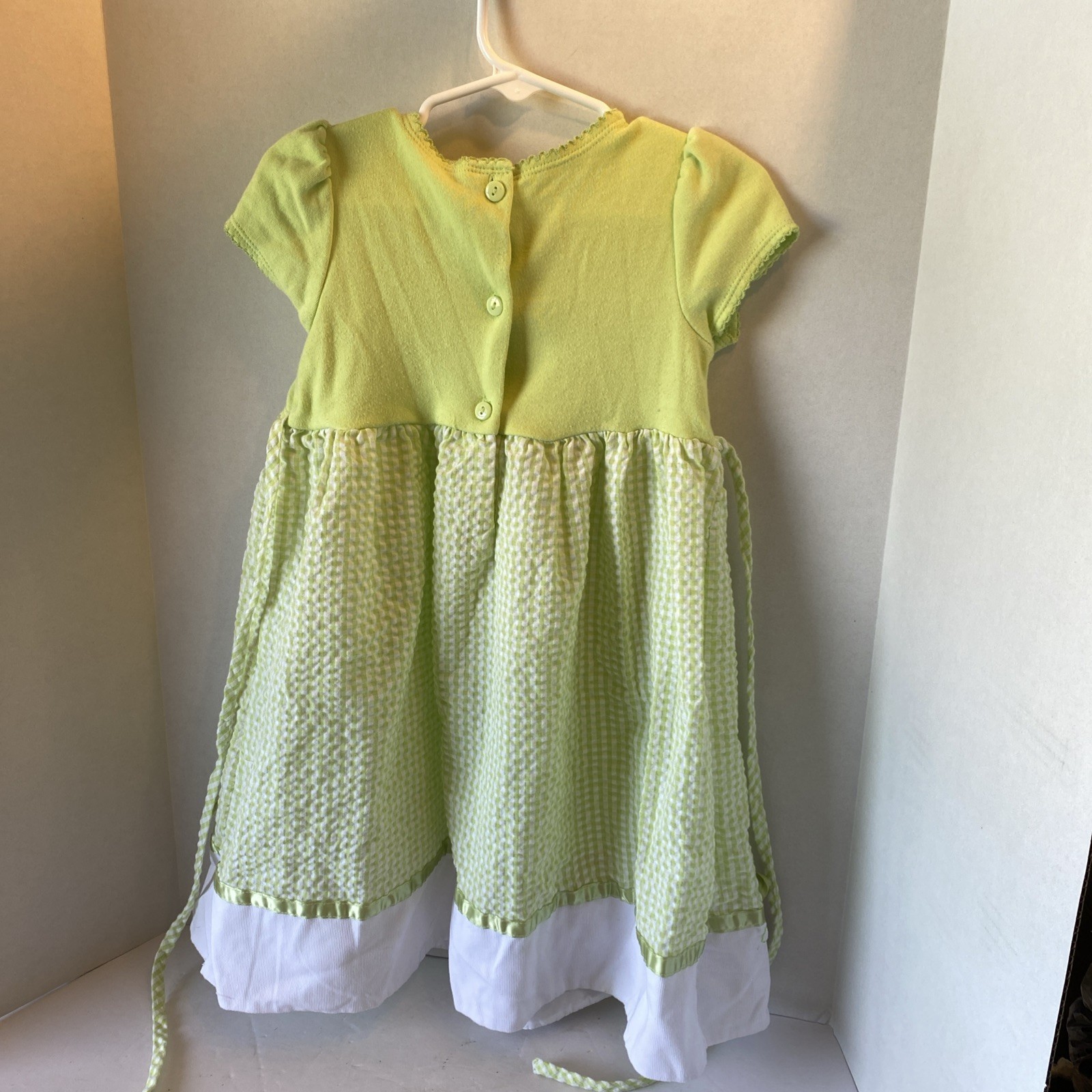 YoungLand Kids Dress size 5, 22 inches long