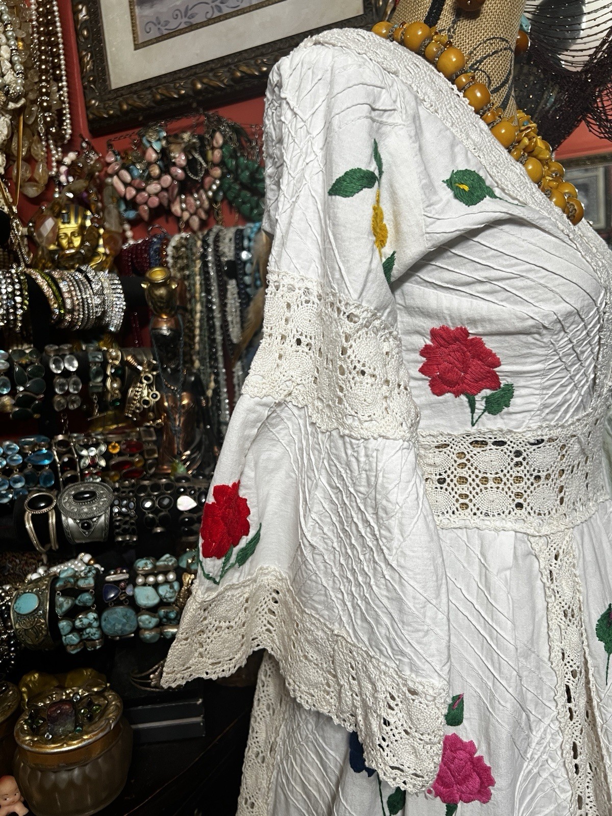 Stunning Oaxaca Mexican Pentuck White Multi Color Embroidery Crochet Dress XS/S