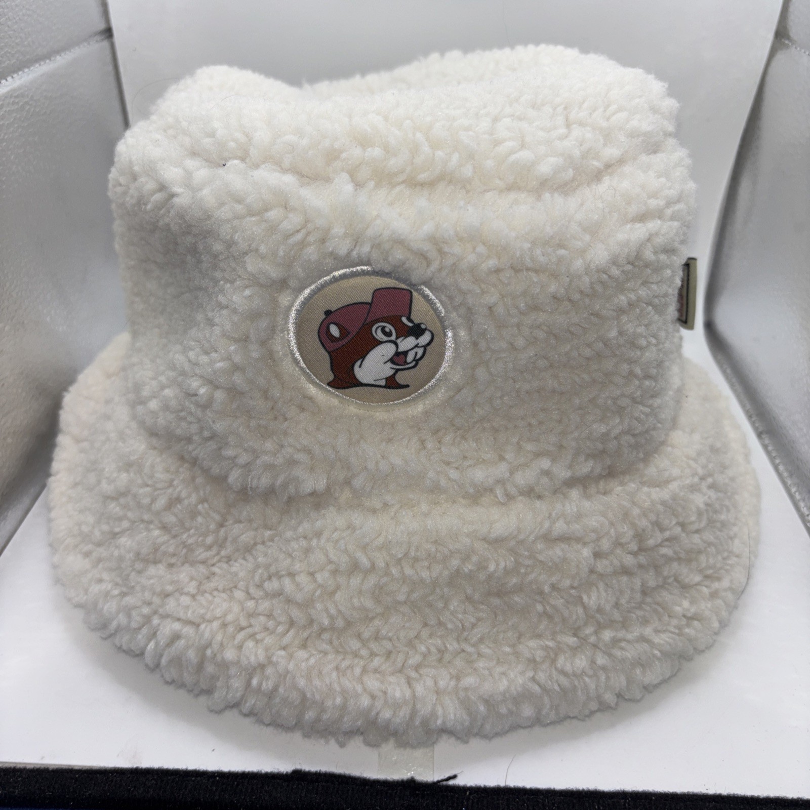 BUC-EES SHERPA HAT WITH LOGO UNISEX ADULT SIZE BEIGE