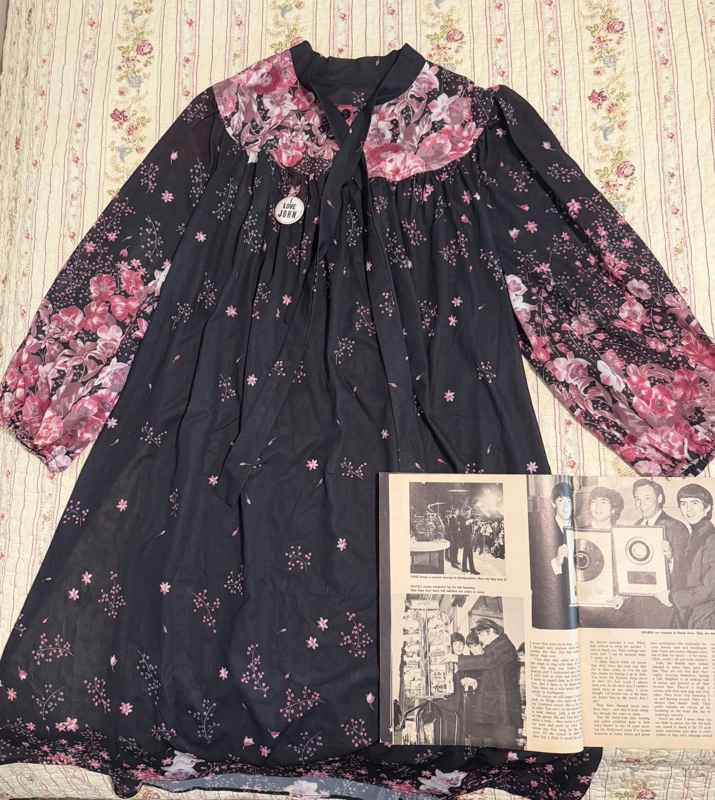 True Vintage 70s Floral Hostess Lounge Dress Semi Sheer Tie Neck Cover Up OSFM