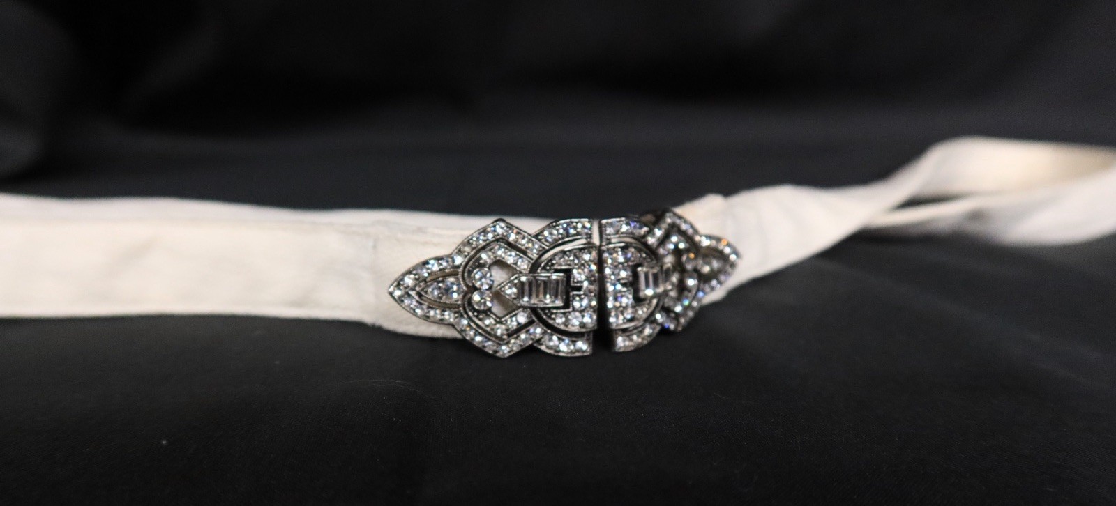 Vintage Art Deco Interlocking Belt Buckle Rhinestone Dress Clasp Cloth Sash 30s