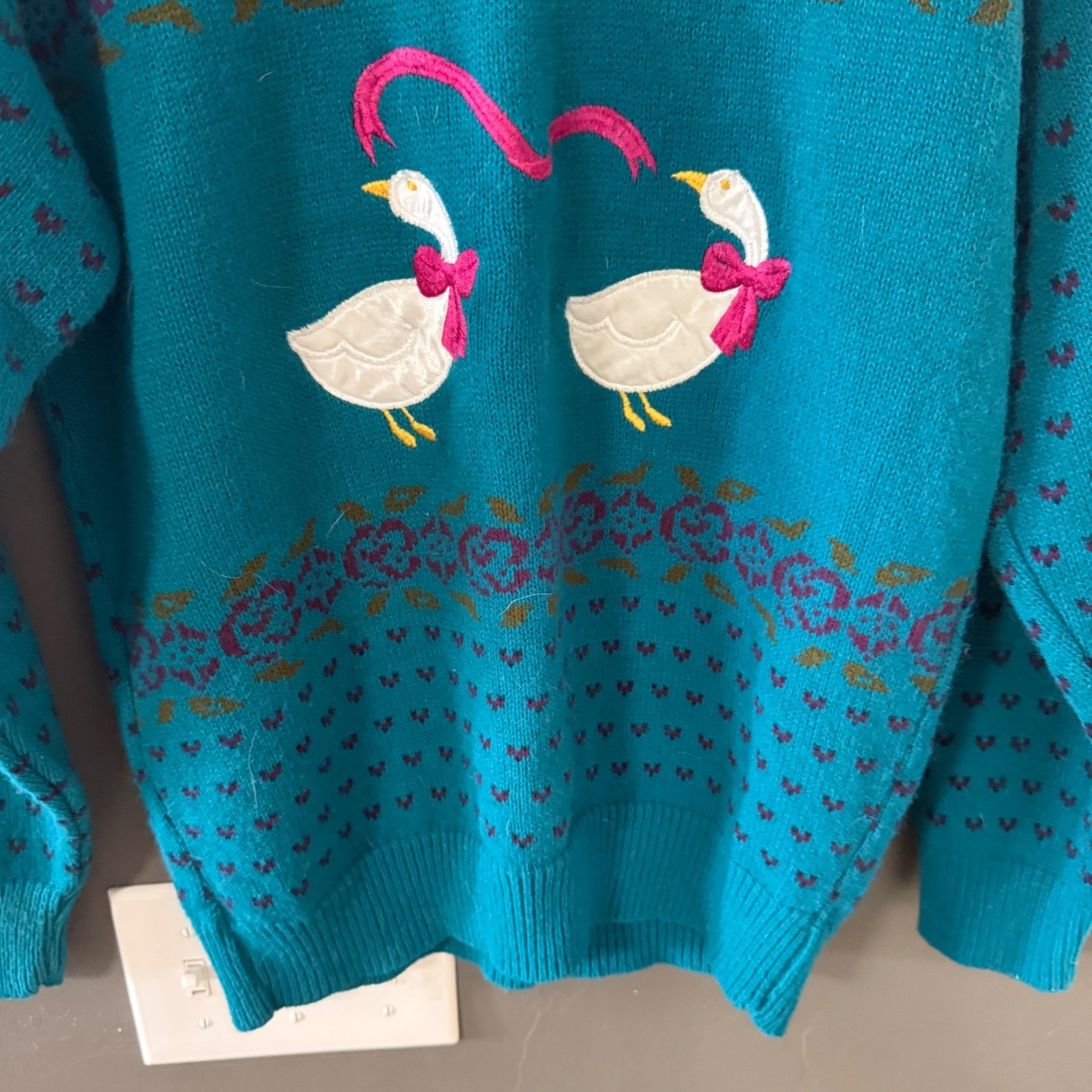 Vintage 80s Nan Dorsey Teal Goose Embroidered Knit Sweater USA Cottagecore