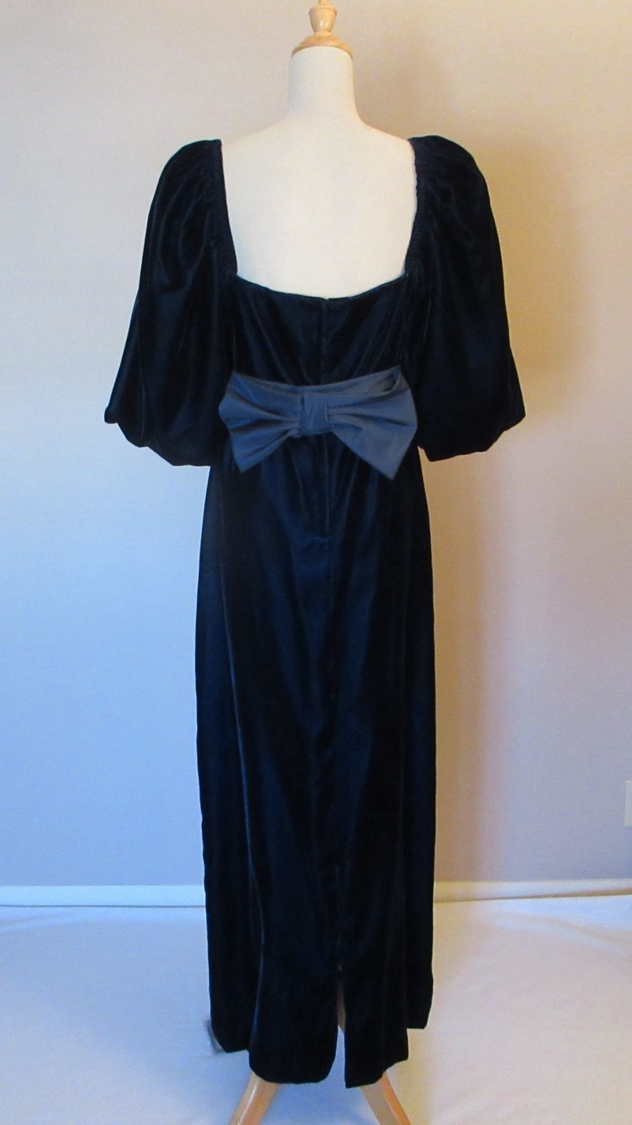 Vintage 1960s Miss Elliette Blue Velvet Evening Gown Dress
