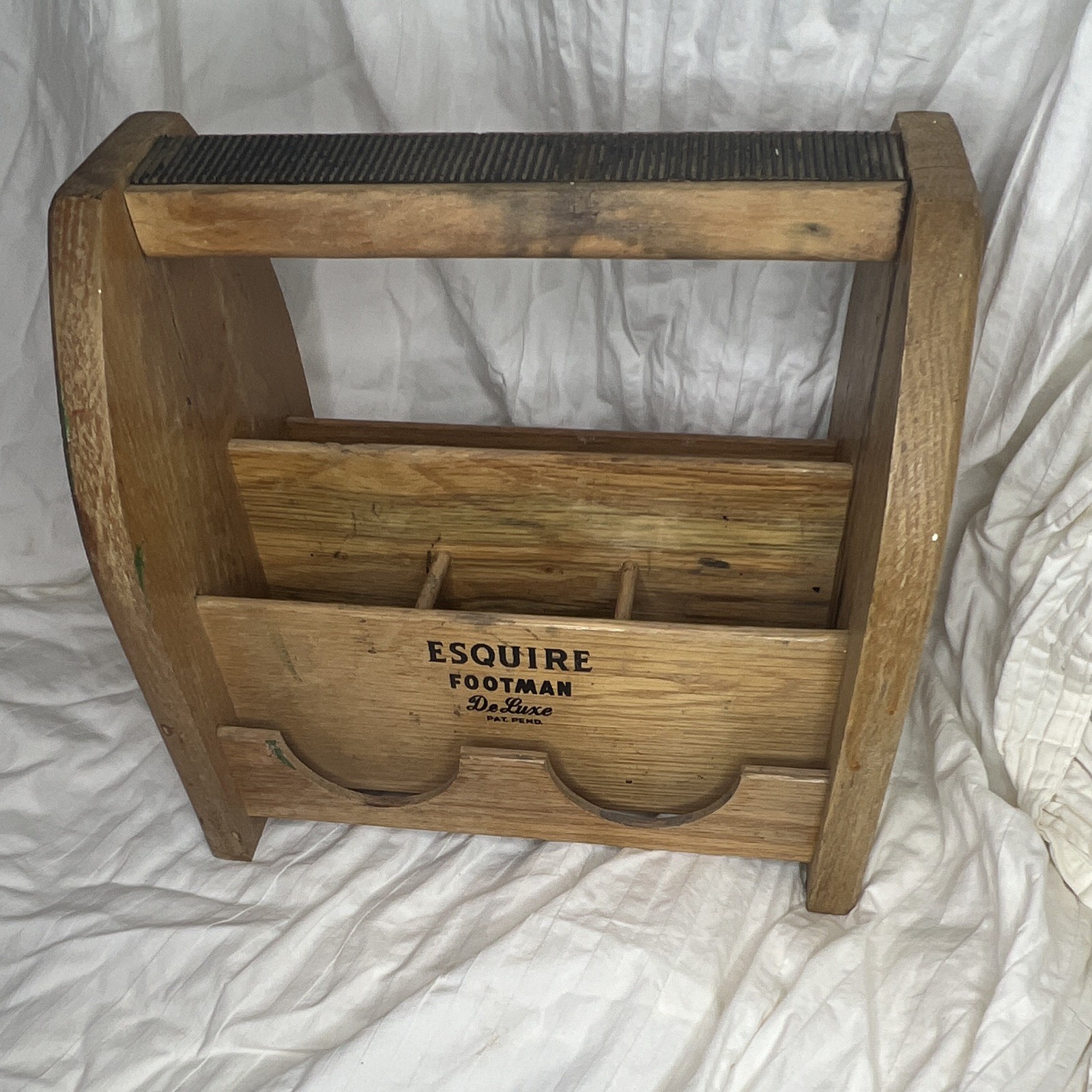 Vintage Esquire Footman De Luxe Wood Shoe Shine Caddy Box Mid Century ROUGH Used