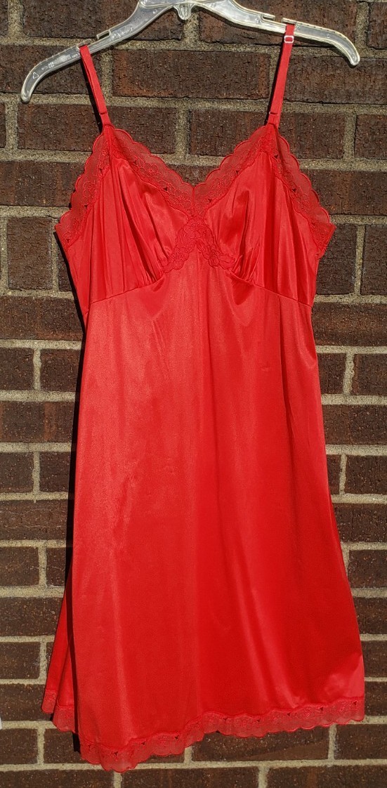Lot of Three Vintage Slips Size 38 Carol Brent Wondermaid Sears Red Black White