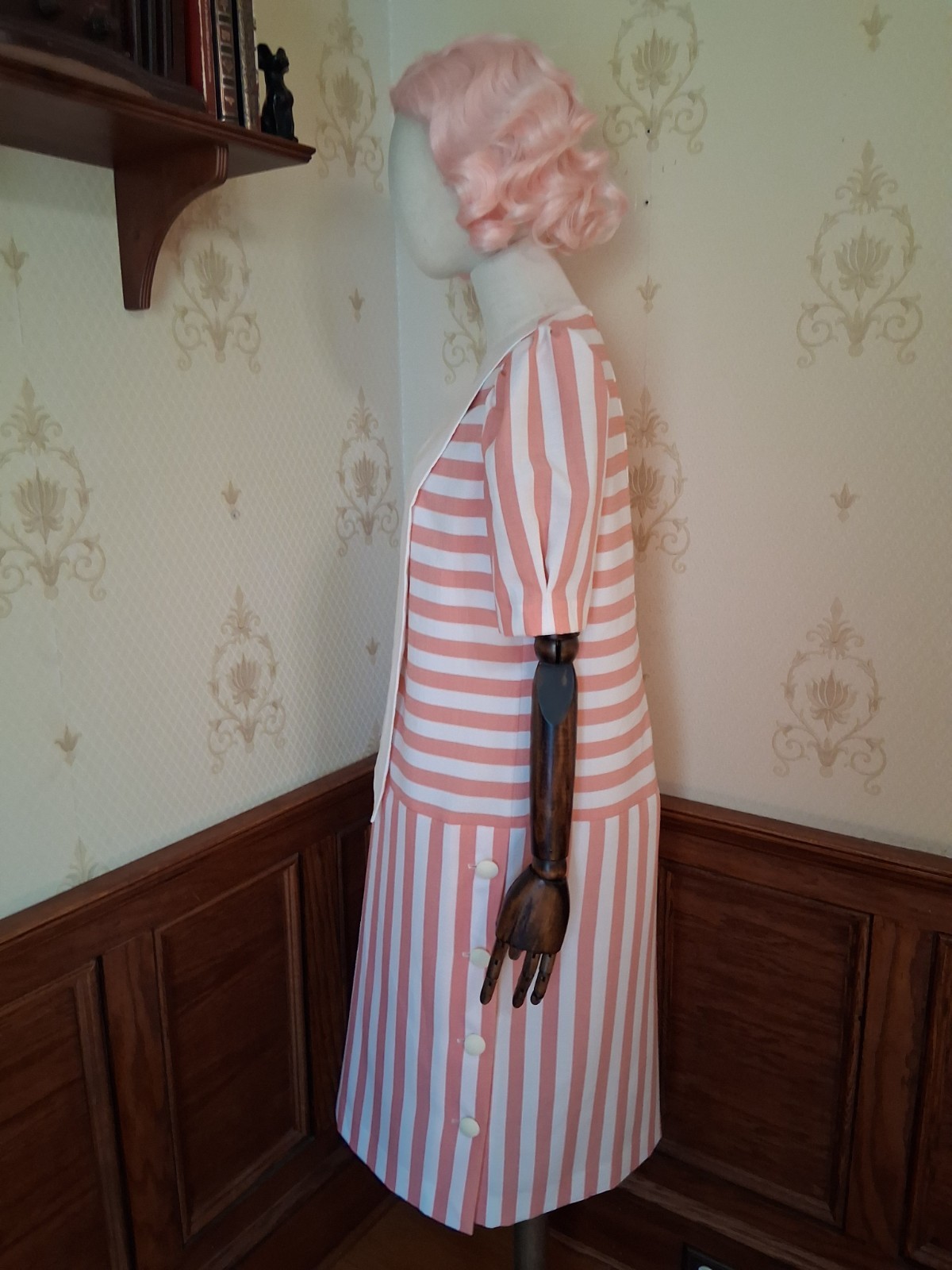 Vintage 1970s Leslie Fay Union-Made Pink Stripe Drop Waist Mod Gatsby Dress