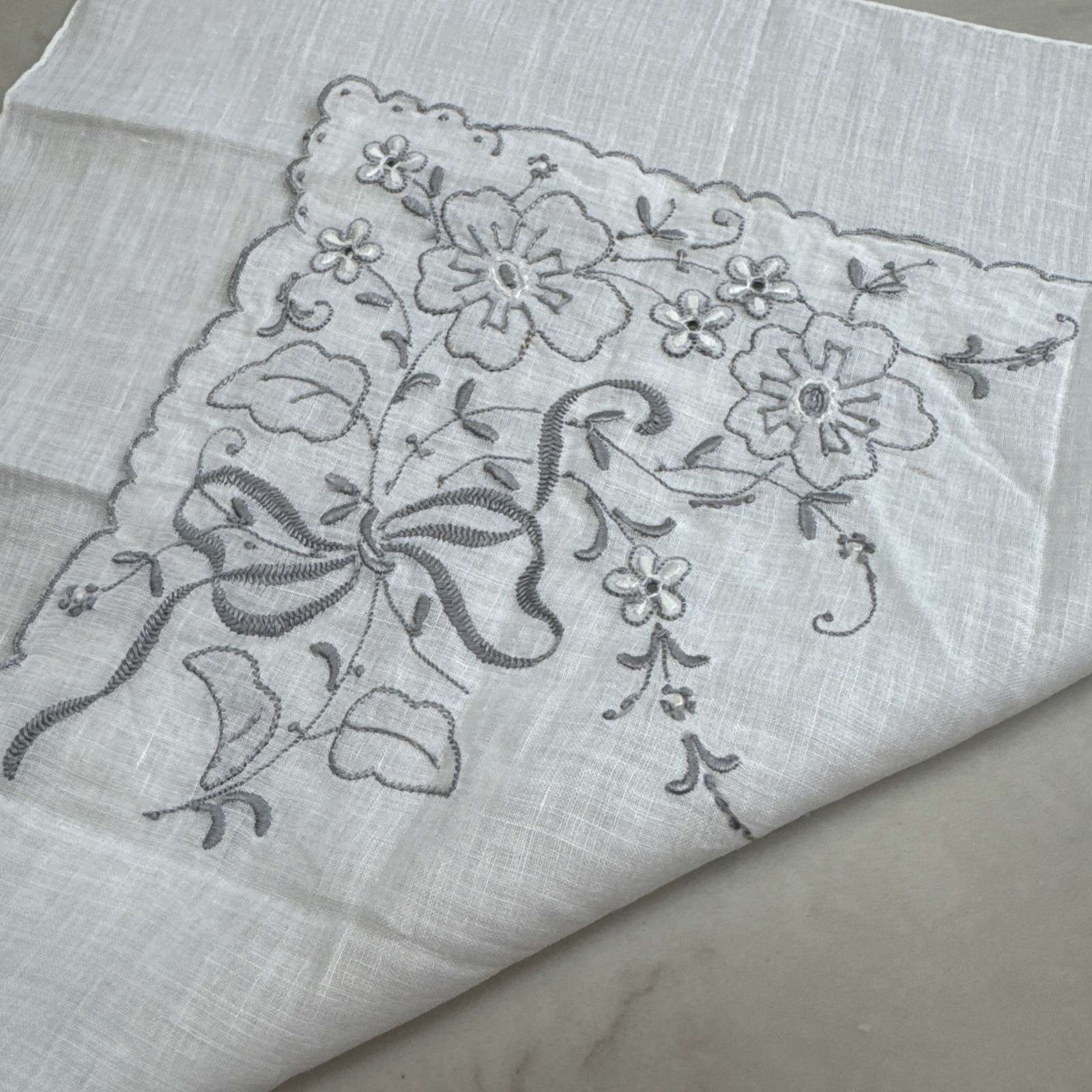 Vintage Gray Appliqué Embroidery Ribbon And Floral On Handkerchief 12” Square