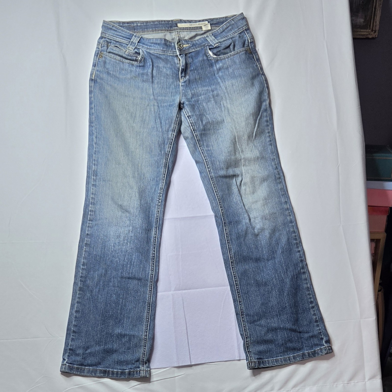 Vintage Y2K DKNY East Village Flare Jeans Women’s Size 8 Regular Stretch Blue