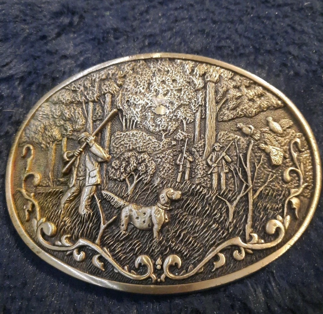 Bird Hunting Dog Scene Hunters Solid Brass Vintage O.C. Tanner Belt Buckle