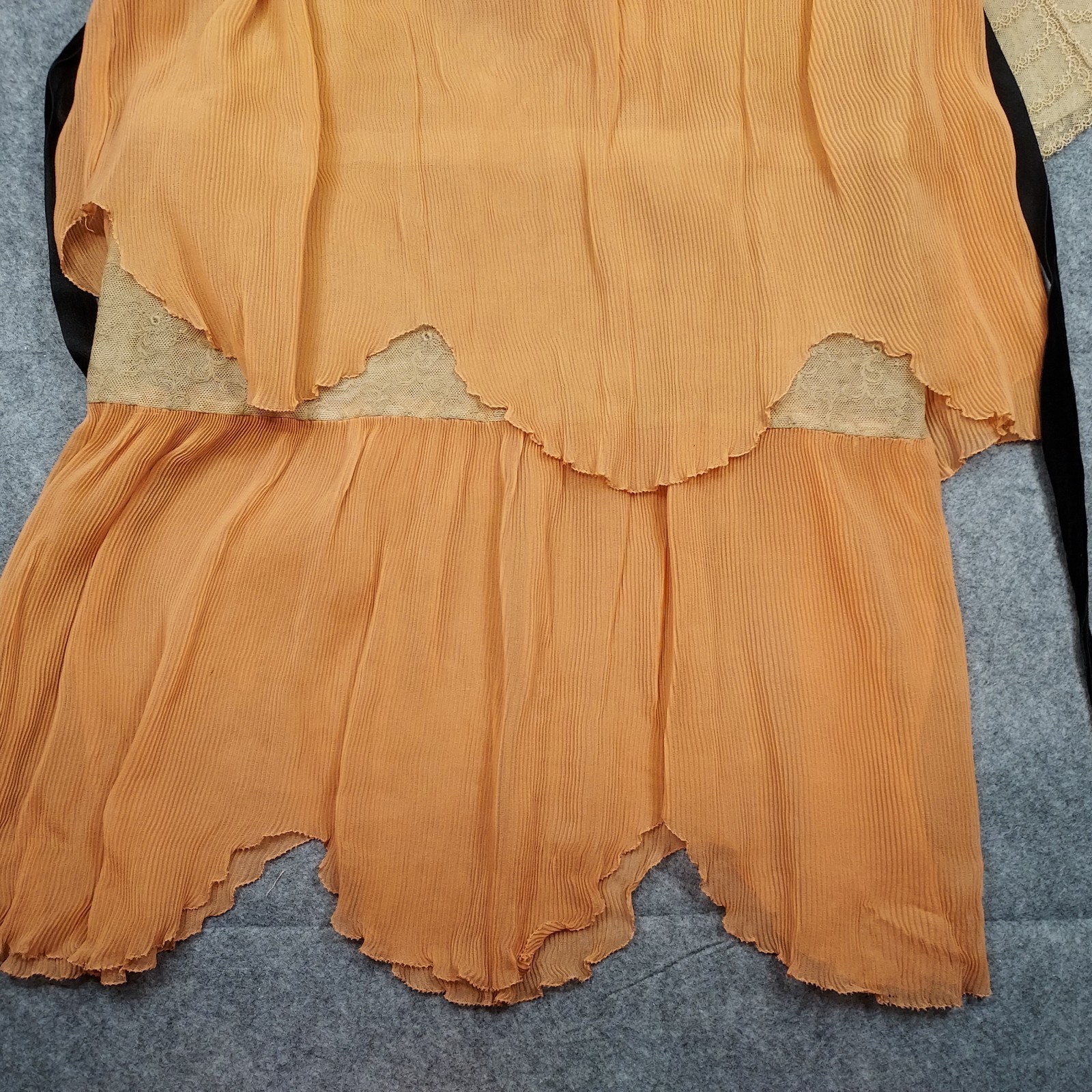 1910s Flapper Dress Lace Chiffon Authent Peach Sash Titantic True Vintage